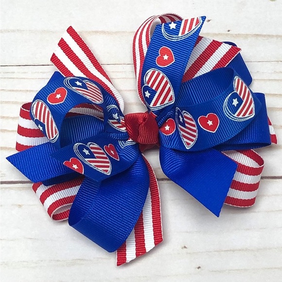 NEW Girl Red Blue Stars & Stripes Heart Bow Hair Clip Holiday Accessory July 4th - Picture 1 of 4